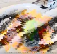 Victoria Hotel Restaurant - Accommodation Whitsundays