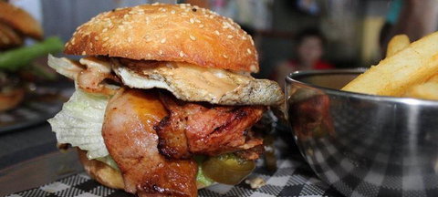 Magnums Bistro - Accommodation Whitsundays 1