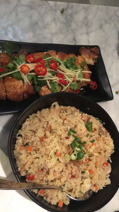 Miss Chow's - Claremont - Accommodation Whitsundays 0