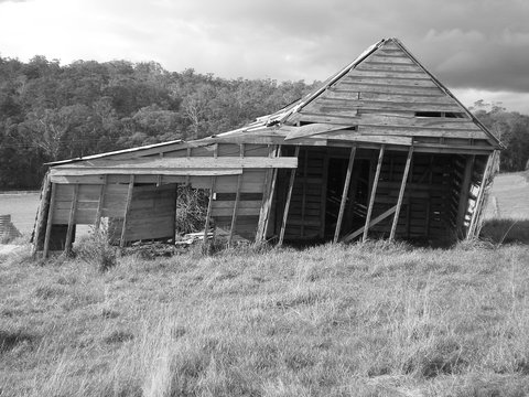 Outlaw Wines - Accommodation Whitsundays 2