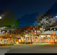 Union Club Hotel Bistro and Steakhouse - Accommodation Whitsundays