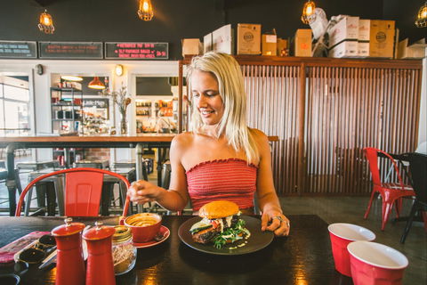 5 Little Pigs Cafe - Accommodation Whitsundays 0