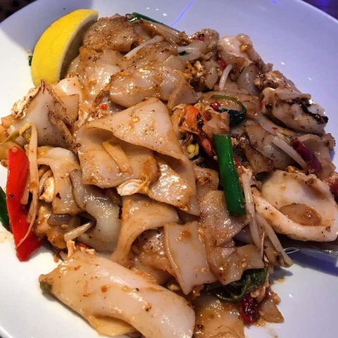 Taste Of Thai - Mascot - Accommodation Whitsundays 0