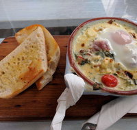 Urth Cafe and Bar - Accommodation Whitsundays