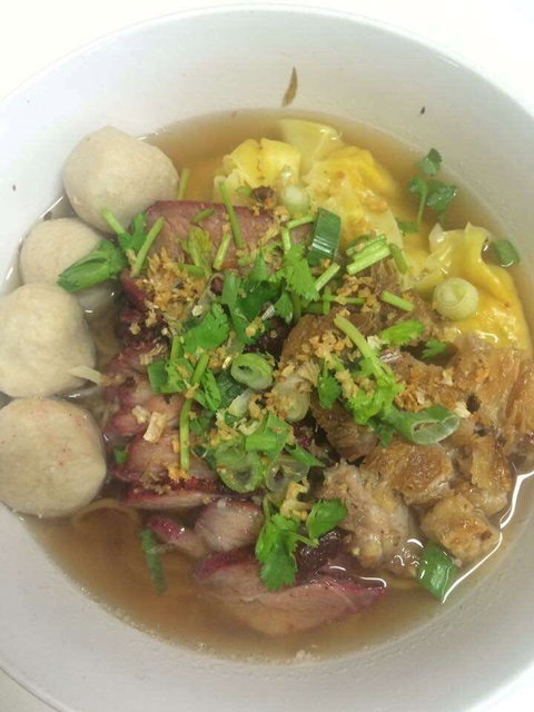 Bua Thong - Accommodation Whitsundays 0