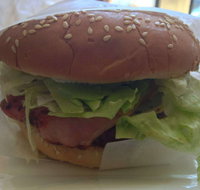 Charlie's Cafe - Accommodation Whitsundays