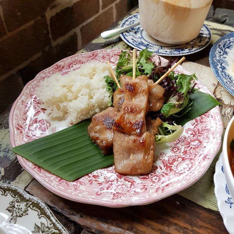 Early Bird - Accommodation Whitsundays 0