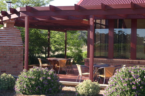 Sandhurst Ridge - Accommodation Whitsundays 1