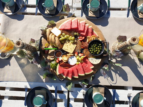 Southbound Escapes Pop Up Picnic - Accommodation Whitsundays 1