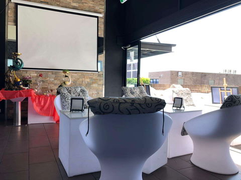 Cherry Hookah Bar & Restaurant - Accommodation Whitsundays 0