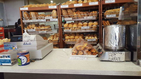 Cindy's Bakehouse - Accommodation Whitsundays 0