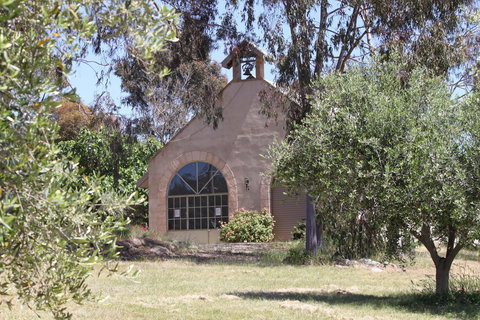 L'Oliveraie Olive Grove - Accommodation Whitsundays 1