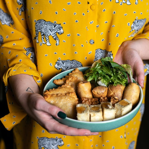 Machan Indian Restaurant - Accommodation Whitsundays 0