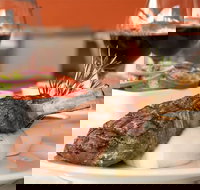 The Caxton Hotel - Accommodation Whitsundays