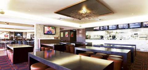 Colonial Hotel - Accommodation Whitsundays 0