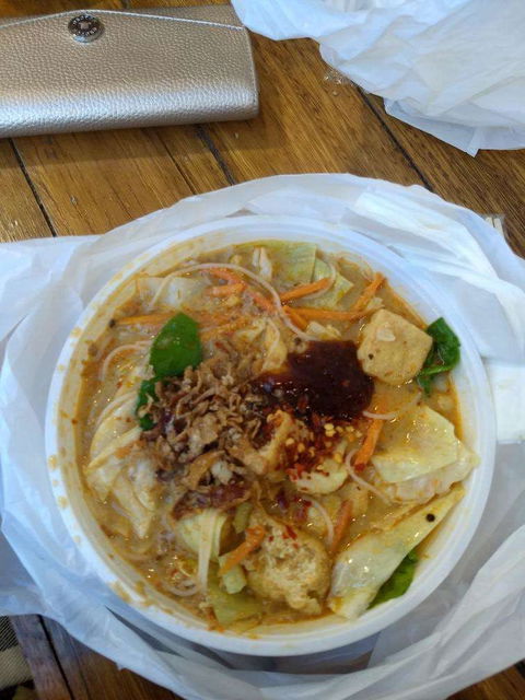Street Chef - Accommodation Whitsundays 0