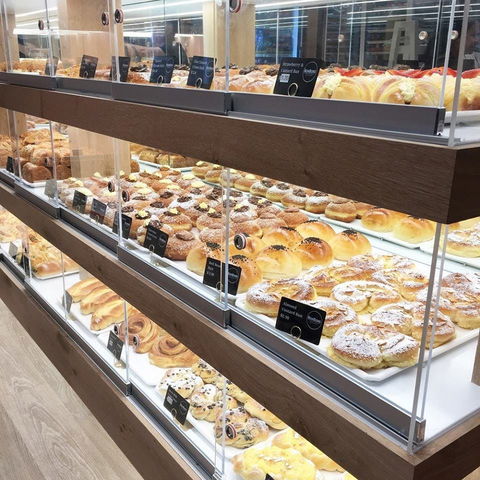 BonBons Bakery - Accommodation Whitsundays 0