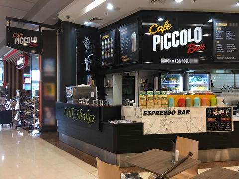 Cafe Piccolo - Accommodation Whitsundays 0