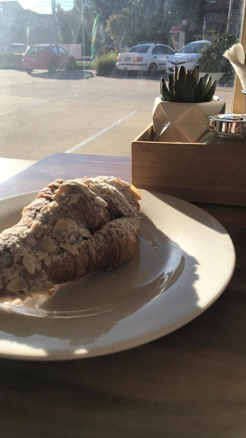 Panenies Cafe - Accommodation Whitsundays 0