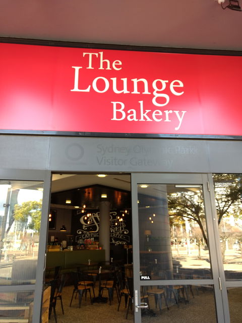 The Lounge Bakery - Accommodation Whitsundays 0