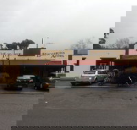 Three Brothers Arms - Accommodation Whitsundays