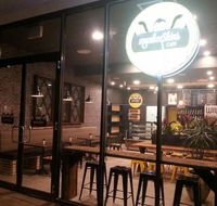 Munkeeskins Cafe - Accommodation Whitsundays