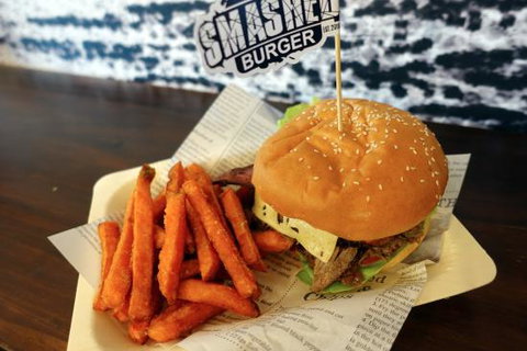 Smashed Burger - Accommodation Whitsundays 0