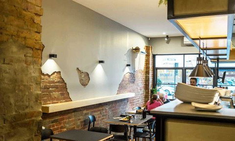 Saint Barry - Accommodation Whitsundays 7