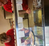 Bruce's Ozzie Pizza  Ribs - Accommodation Whitsundays