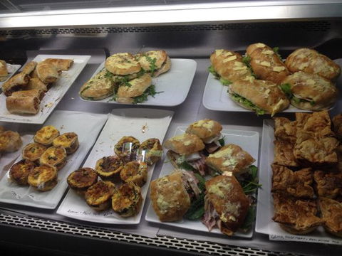 La Botiga - Accommodation Whitsundays 0