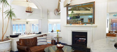 Steaming Mug - Accommodation Whitsundays 0