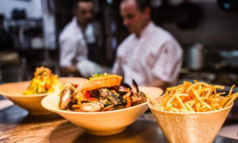 Periwinkle Restaurant - Accommodation Whitsundays 9