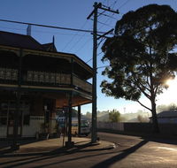 Historic Holmesville Hotel - Accommodation Whitsundays
