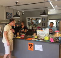 Pickers Cafe  Collectables - Accommodation Whitsundays