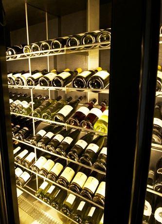 Twelve Stones - Accommodation Whitsundays 8