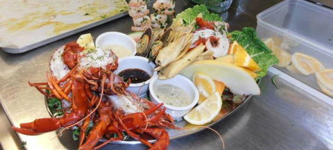 Marron Cafe - Accommodation Whitsundays 1