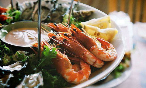 Twin Peeks Lingerie Restaurant - Accommodation Whitsundays 6