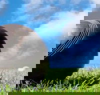 Moore Park Beach Bowls  Sports Club - Accommodation Whitsundays