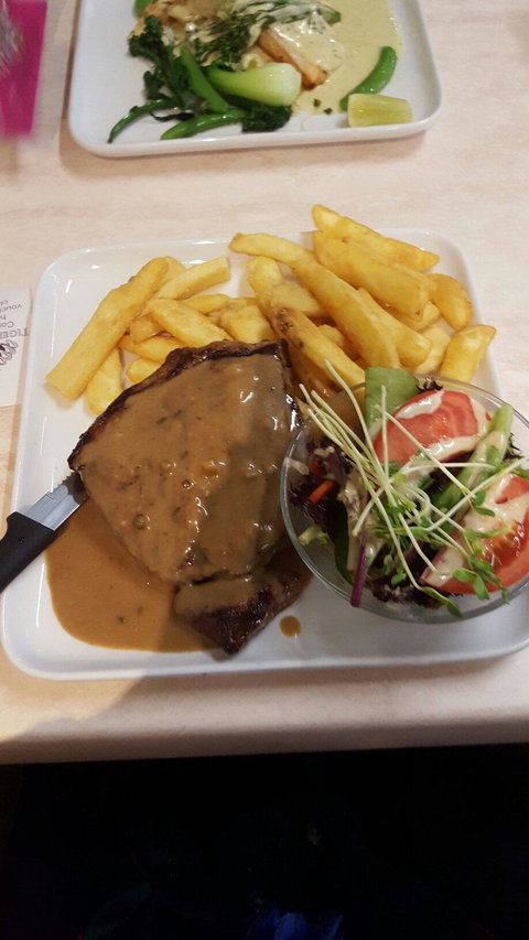 Tigers Leagues Club - Accommodation Whitsundays 4