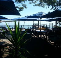 Goodys on the Beach - Accommodation Whitsundays