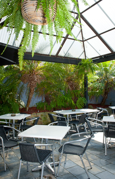 Hotel Gosford - Accommodation Whitsundays 4