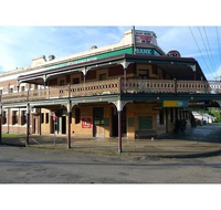 Bank Hotel Dungog - Accommodation Whitsundays