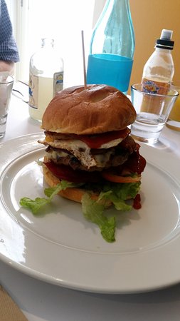 Kings Cafe - Accommodation Whitsundays 0