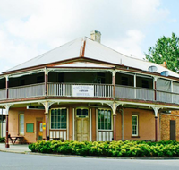 The Victoria Hotel Hinton - Accommodation Whitsundays