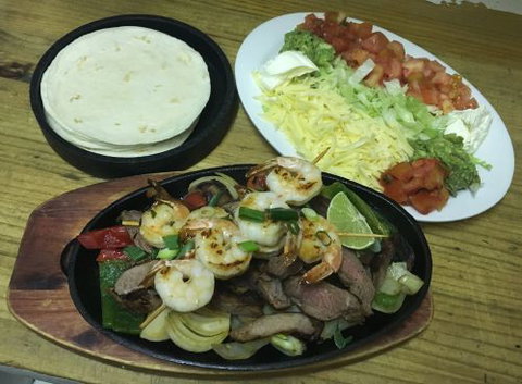 Ritzy Gritz Mexican Stonegrill - Accommodation Whitsundays 2