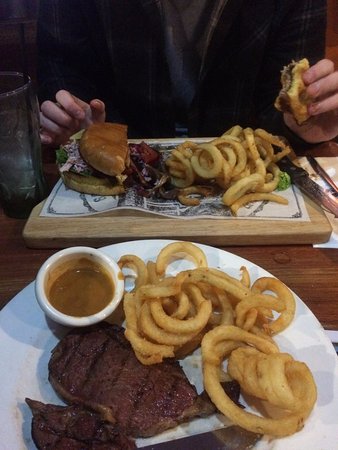 Hog’s Breath Cafe - Accommodation Whitsundays 0