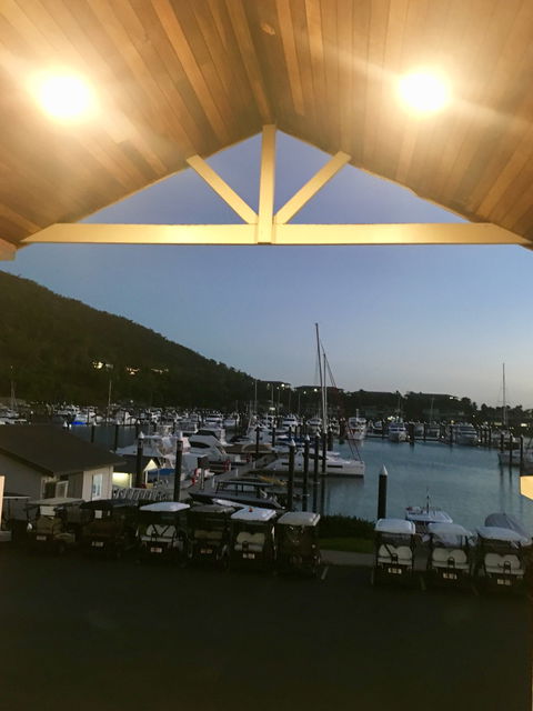 Bommie Restaurant - Accommodation Whitsundays 15
