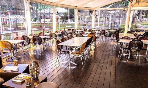Byblos Restaurant & Bar - Accommodation Whitsundays 7