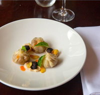 Embassy XO - Accommodation Whitsundays