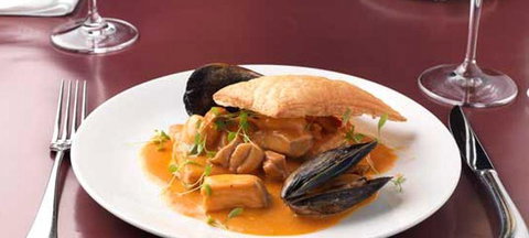 A La Bouffe Bar & Bistro - Accommodation Whitsundays 1